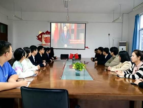 0afbd07b40e380aa7f42b776cfb81168_compress